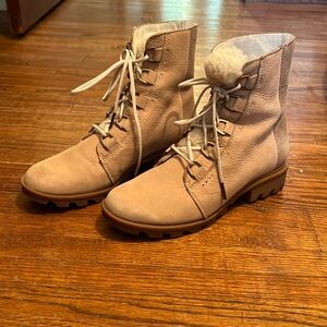 Sorel Phoenix Luxe Boots